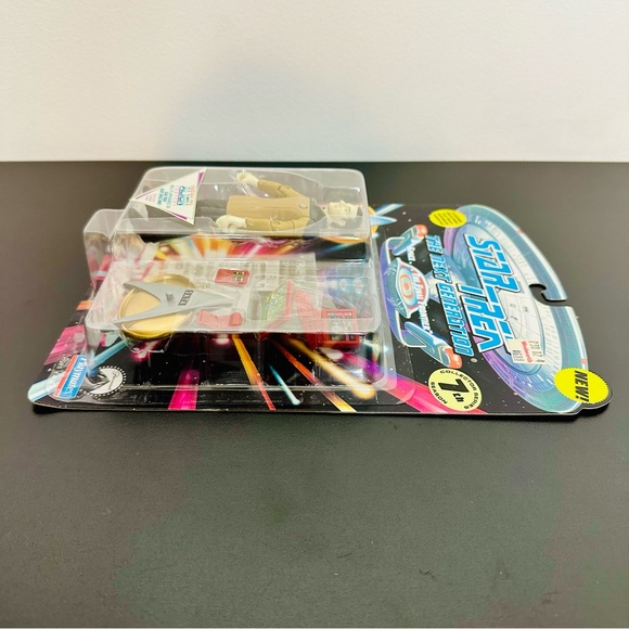 Star Trek The Next Generation DATA IN DRESS UNIFORM 1994 Playmates Figure NEW! - Picture 4 of 7